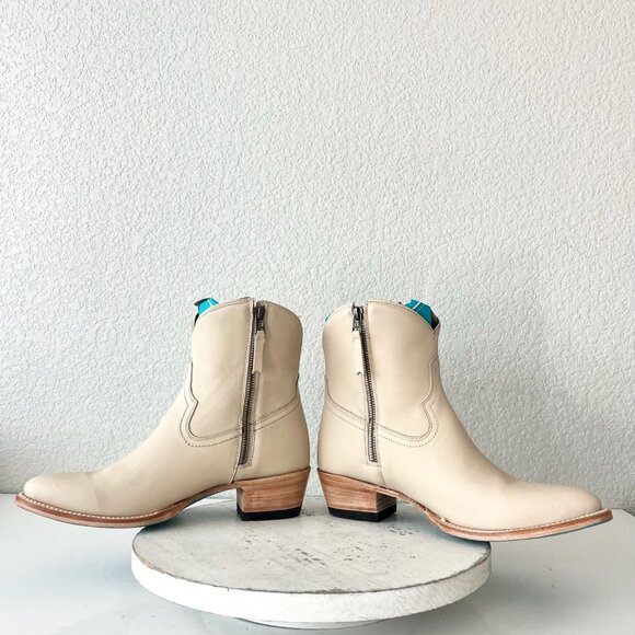 Lane PLAIN JANE Womens Cowboy Bootie 9.5 Pale Ivory Western Cowgirl Ankle Boot - Picture 7 of 11